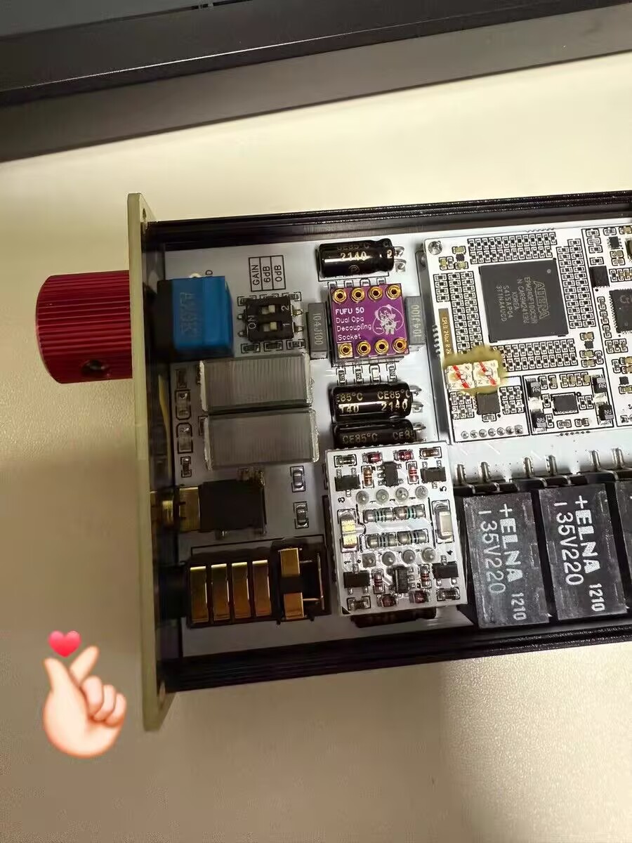 Draagbare R2R decodering hoofd - Headphone Amplifier recensie en prijs