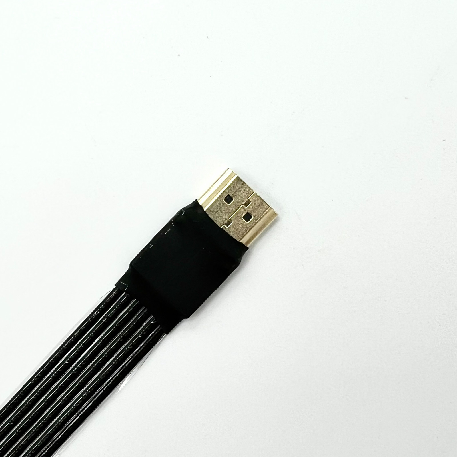 ADT Nieuwe 24P HDMI-2.1 Type A - Ribbon Microphone recensie en prijs